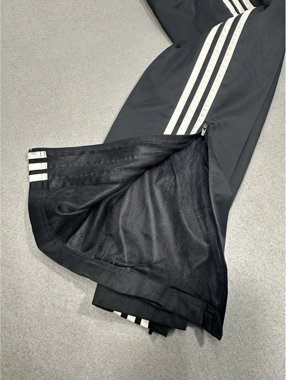 Adidas Black Track Pants 3-Stripe Athletic Joggers Zip Ankle Mens M